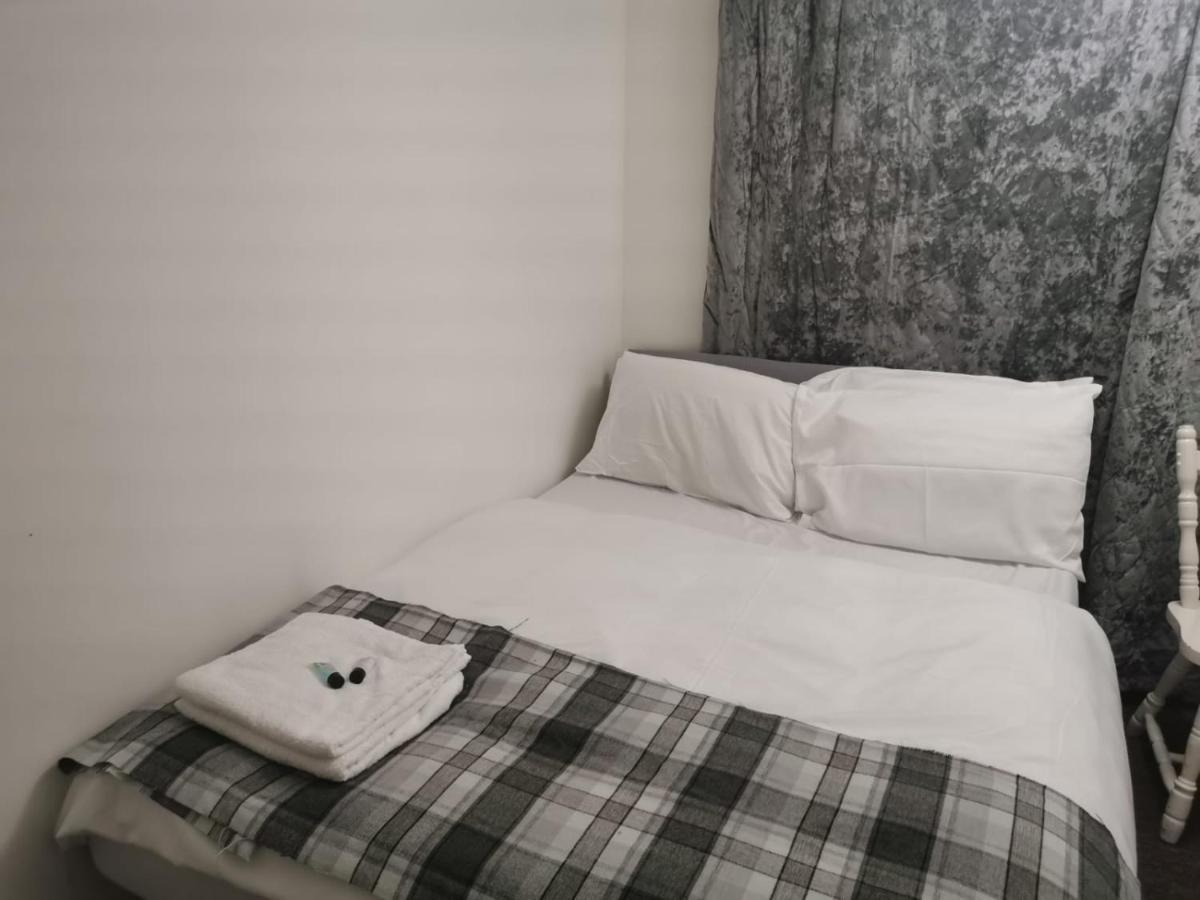 卢顿 Ella'S Place酒店 外观 照片